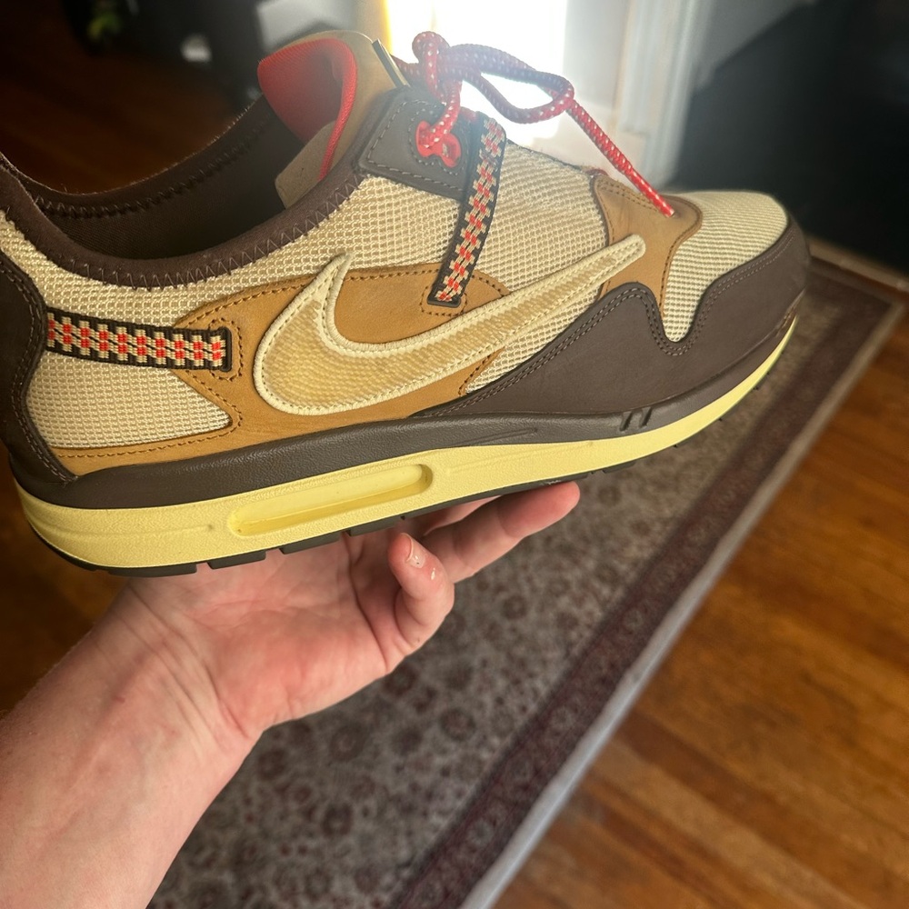 travis Scott nike